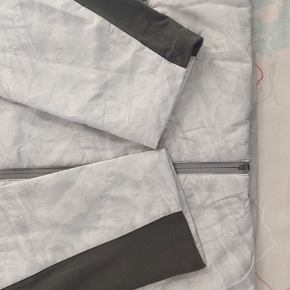 Icebreaker merinoloft hoodie - Picture 11 of 14